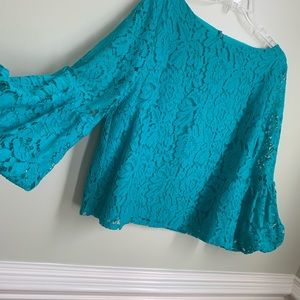 Laundry by Shelli Segal lace top